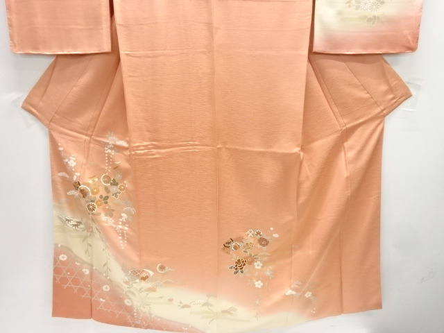  未使用品　地紙に蝶・草花模様　訪問着